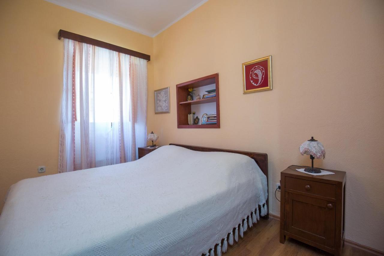 Visilo Stone House Villa Pucisca Exterior photo